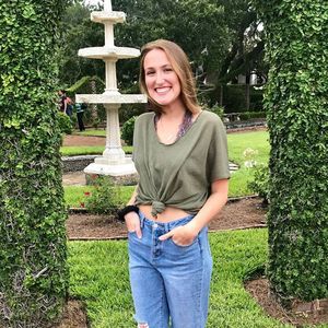 Meet your Posher, Hannah